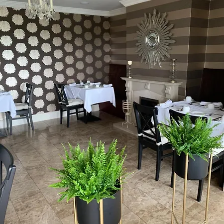 Rivermount Guest house